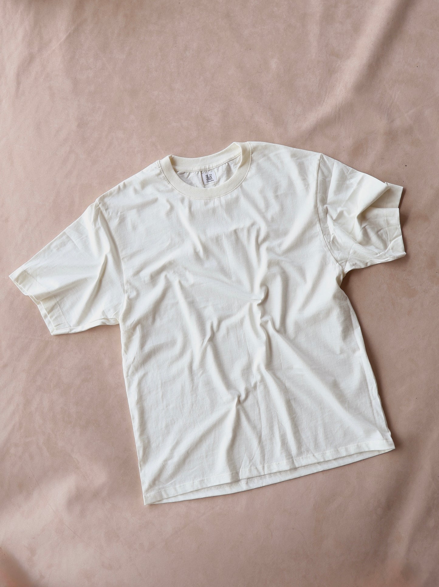 Camiseta Unisex Marfil